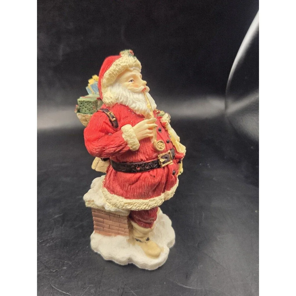 Vintage The International Santa Claus Collection United States Figurine